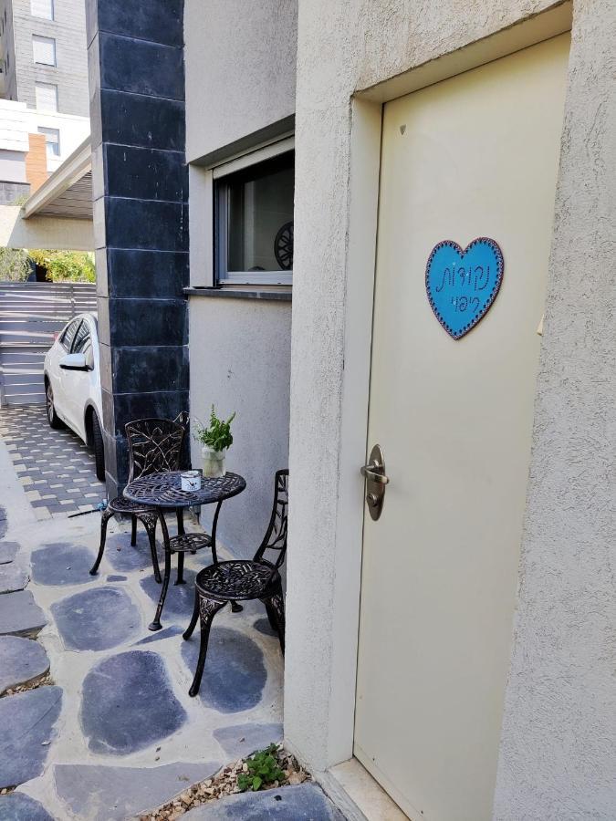 נקודות ריפוי Apartment Tirat Carmel Екстериор снимка