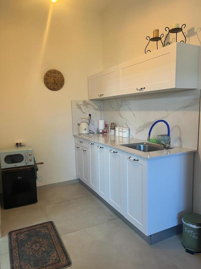 נקודות ריפוי Apartment Tirat Carmel Екстериор снимка